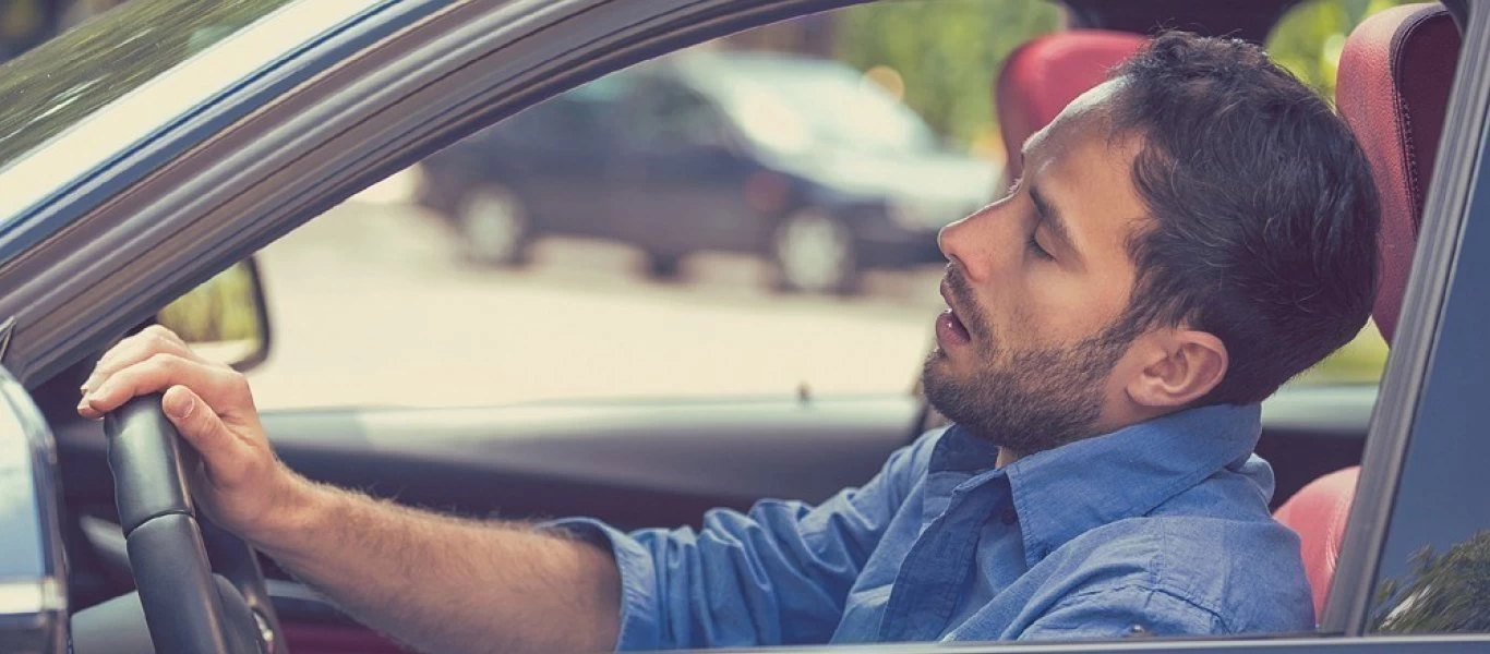 Καύσωνας: Σε πόση ώρα «βράζει» το αυτοκίνητο – Προσοχή στα παιδιά